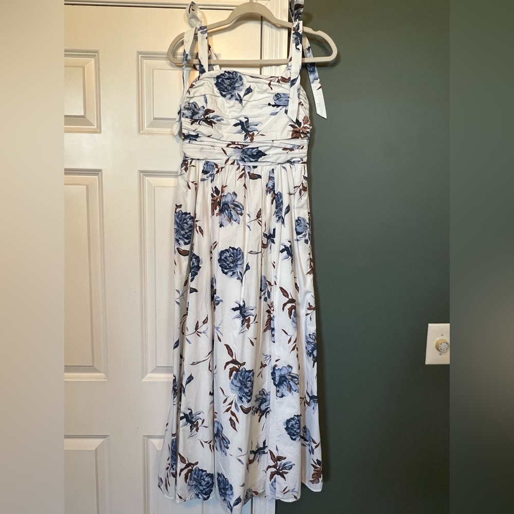 Abercrombie & Fitch White Smocked Dress